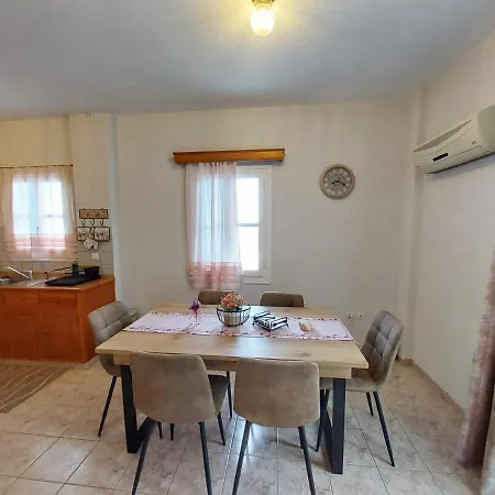 Anemone Rose - Chora Center Ándros