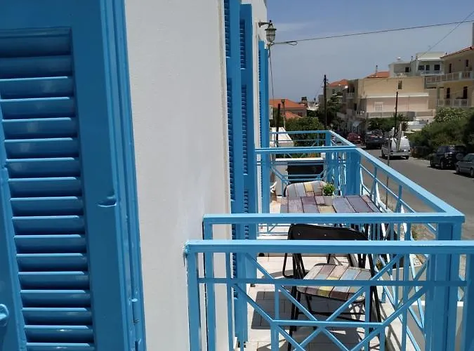 Anemone Rose - Chora Center Ándros